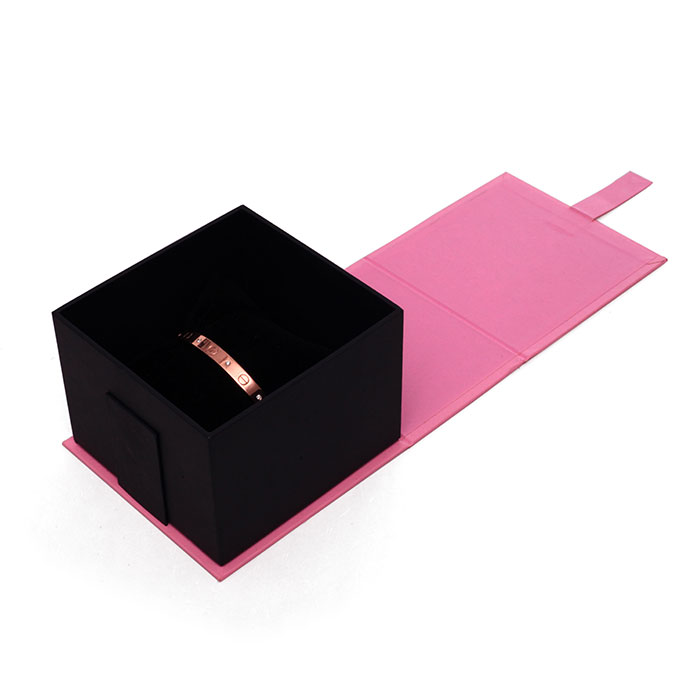 Custom delicate cardboard jewelry box, custom jewelry box.