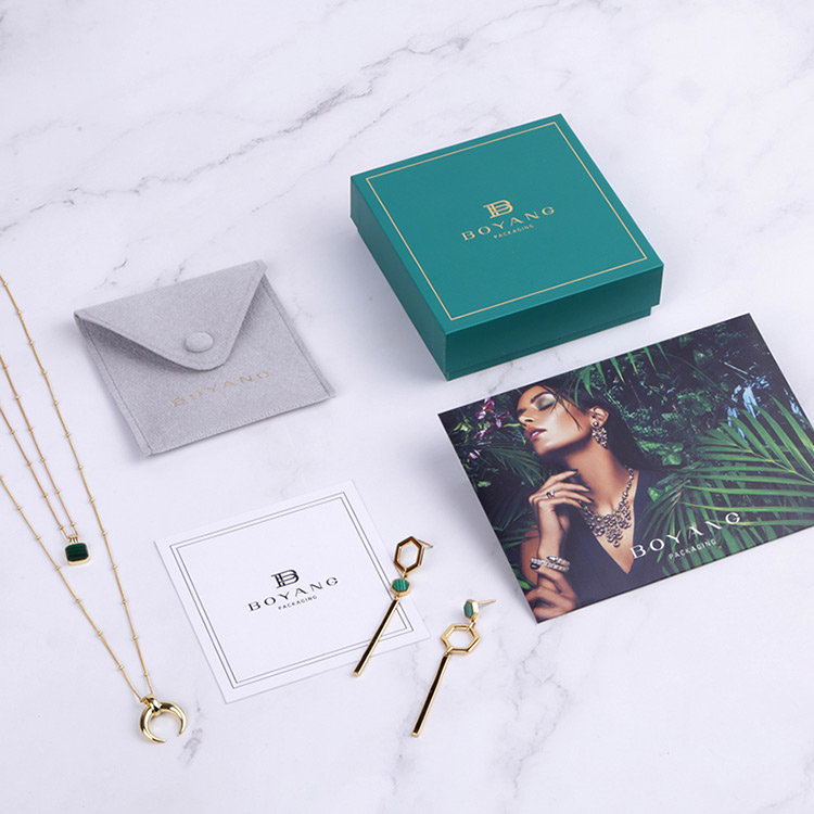 Factory Hot Sale Product Quality Luxury Display Small Paper Box For Necklace Jewelry Box Custom Logo