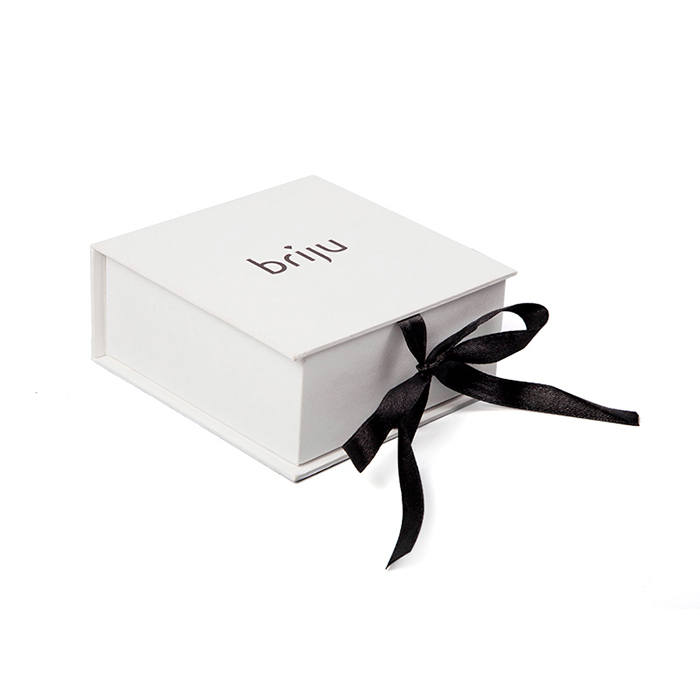 Custom off white jewelry box, select quality jewelry box