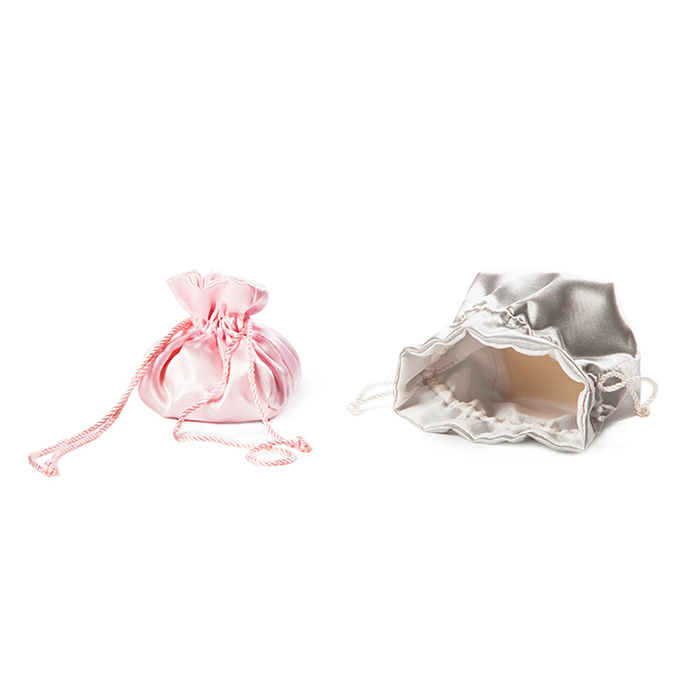 Customize jewelry bag to treasure your jewels