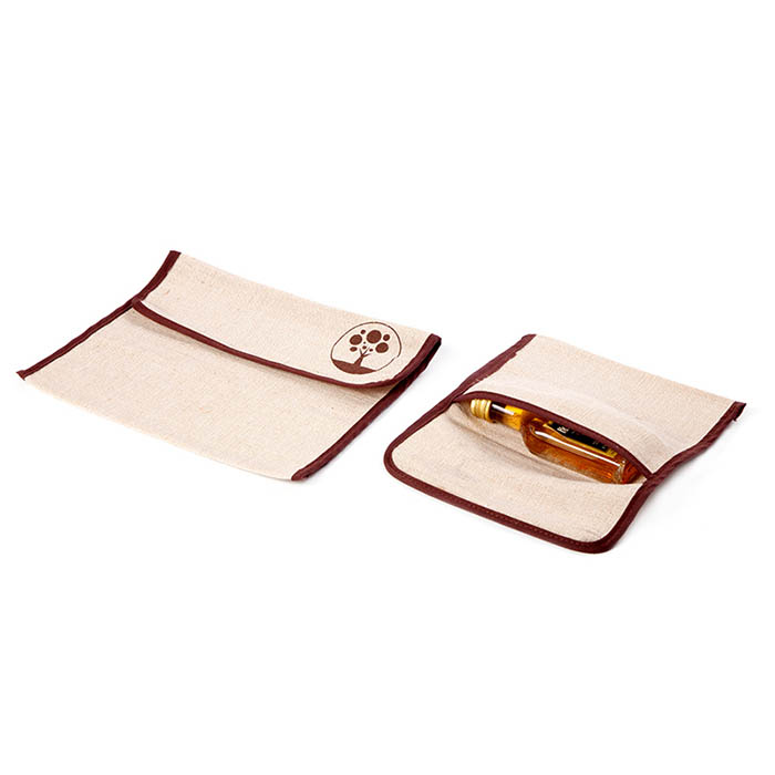 Simple and delicate custom linen jewelry pouches