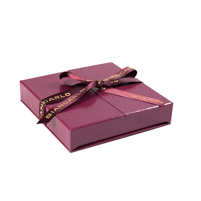 Fuchsia plastic custom jewellery packaging manufacturer
