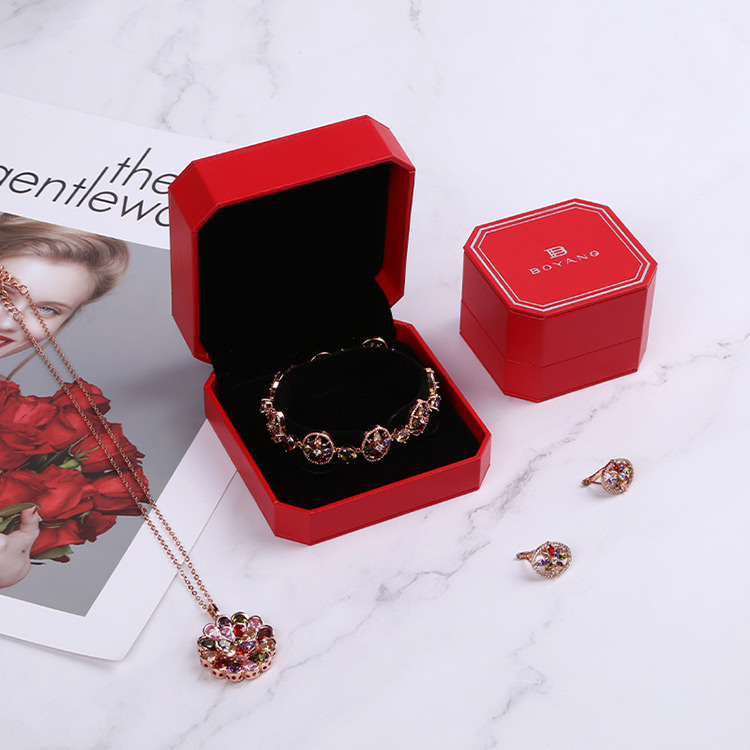 Good china supplier custom red decorative engagement ring jewelry boxes