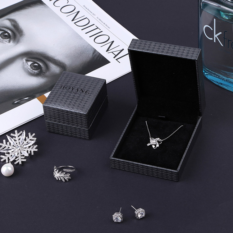 Personalised custom jewellery ring gift jewelry box with logo