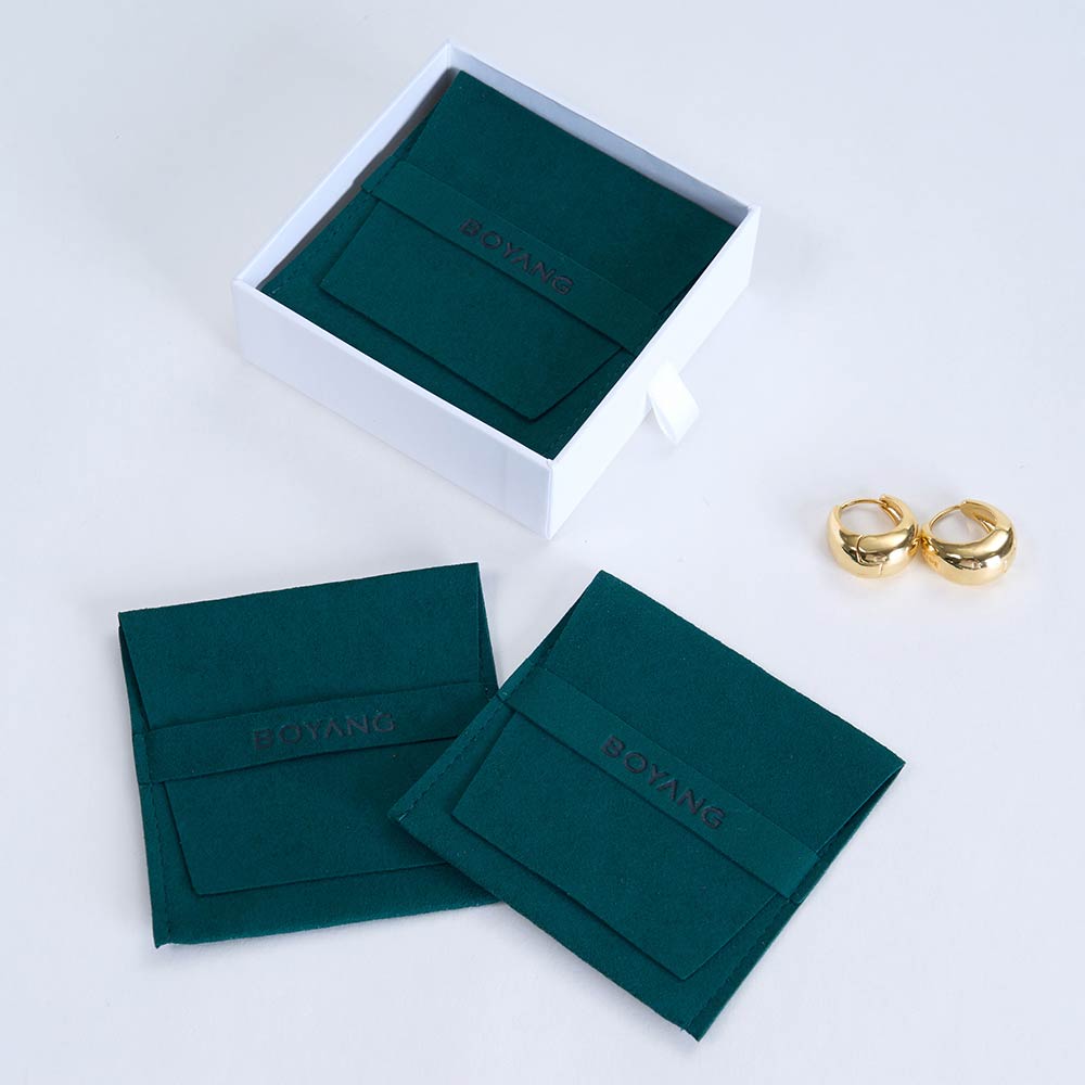 Eco friendly Green microfiber jewelry bags custom jewelry envelope microfiber pouch with insert pad