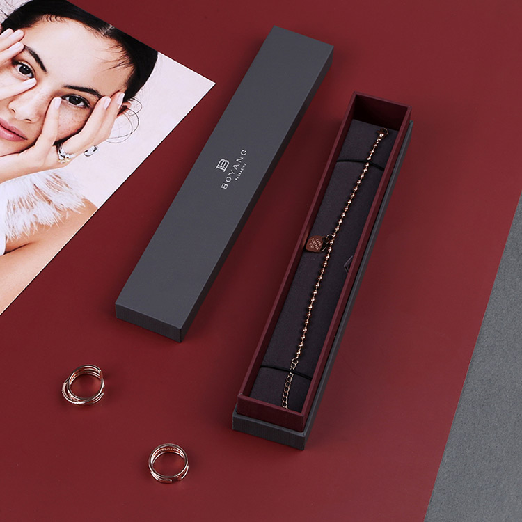 For your jewelry custom paper jewelry box