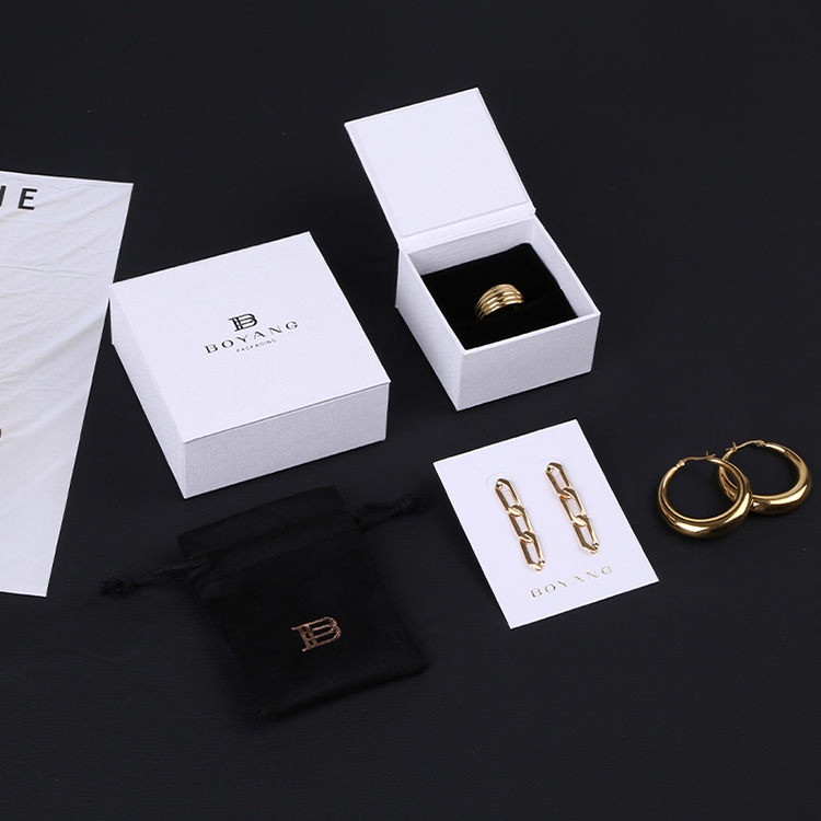 Custom jewellery boxes, small jewelry box manufacturers