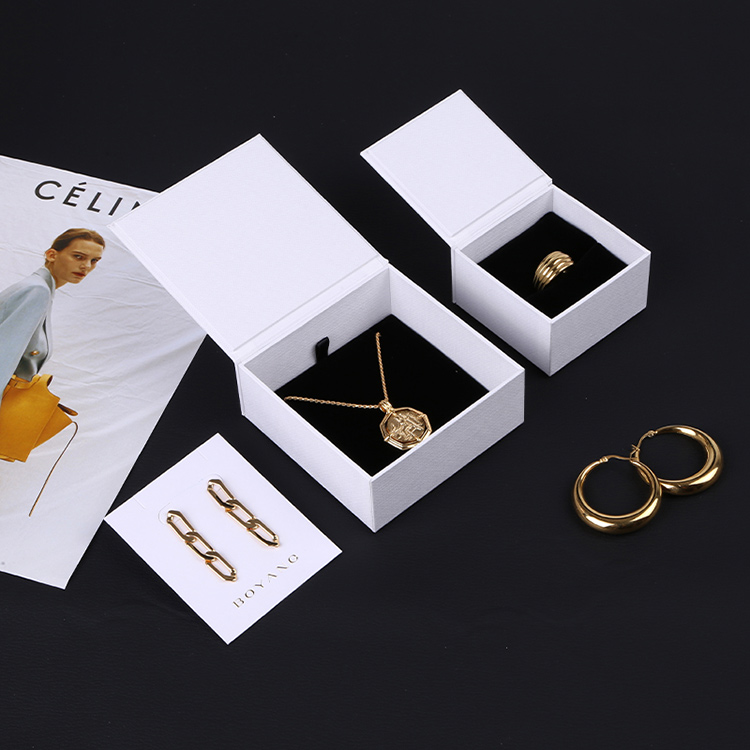 Custom jewellery boxes, small jewelry box manufacturers