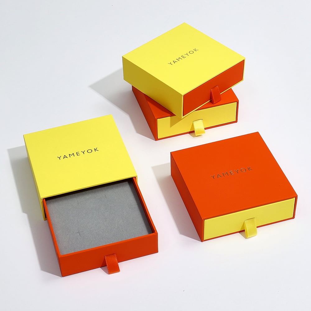 China supply competitive price logo custom luxury jewelry gift box
