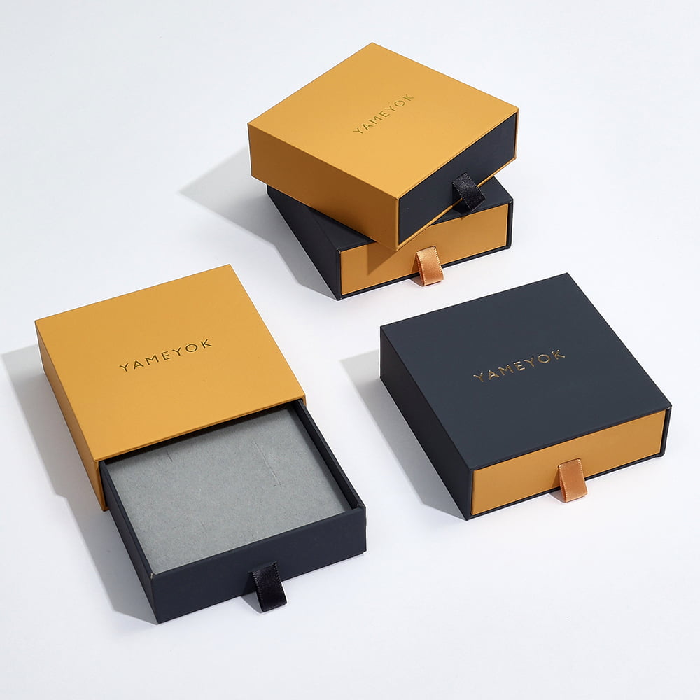 China supply competitive price logo custom luxury jewelry gift box