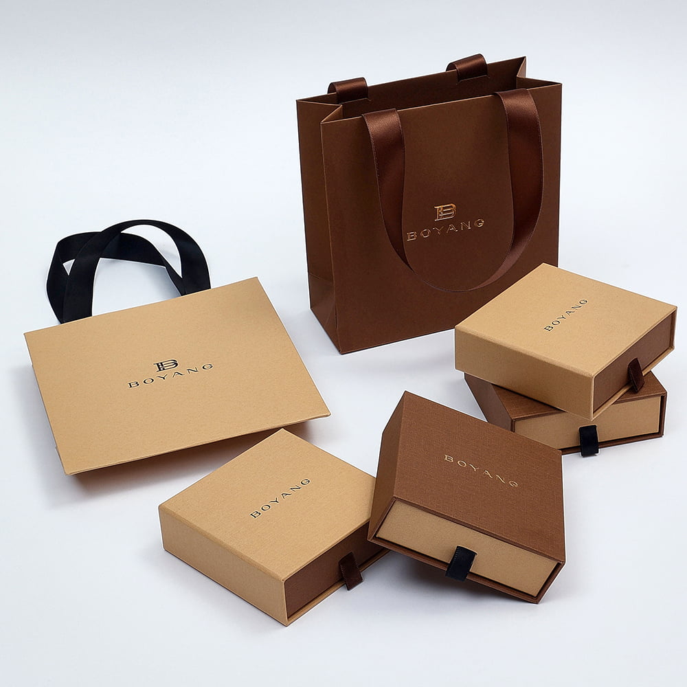 New products elegant custom logo small jewelry paper box for gift