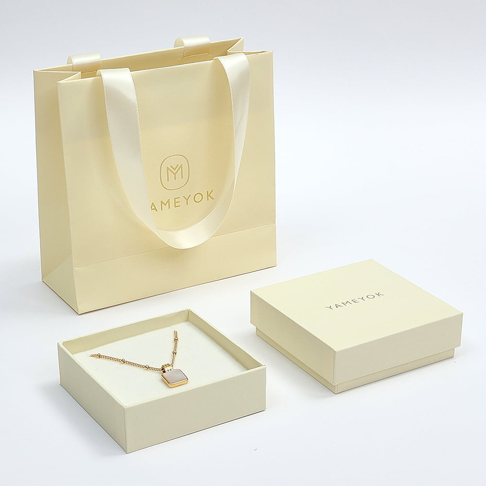 Wholesale jewelry box packaging manufacturers