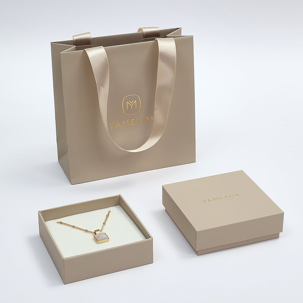 Wholesale jewelry box packaging manufacturers