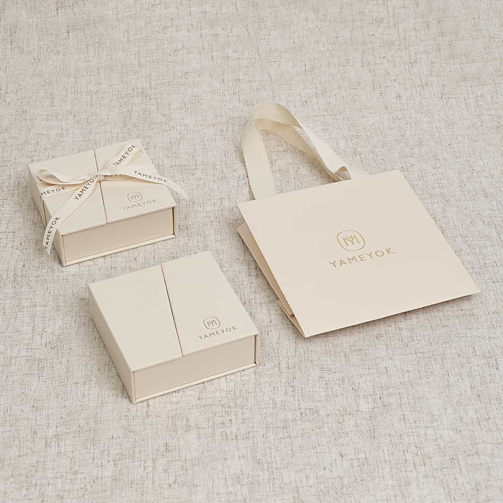 Custom logo beautiful two open door jewelry gift boxes with ribbon