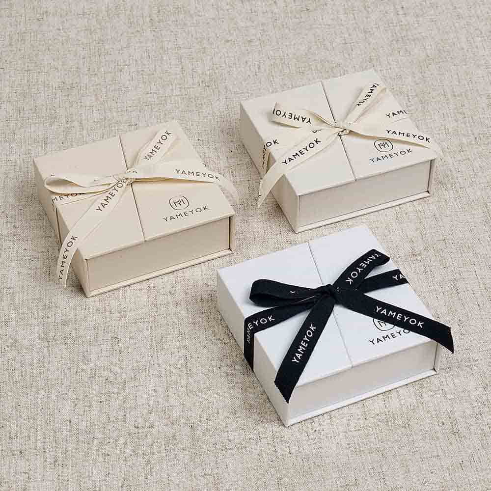 Custom logo beautiful two open door jewelry gift boxes with ribbon