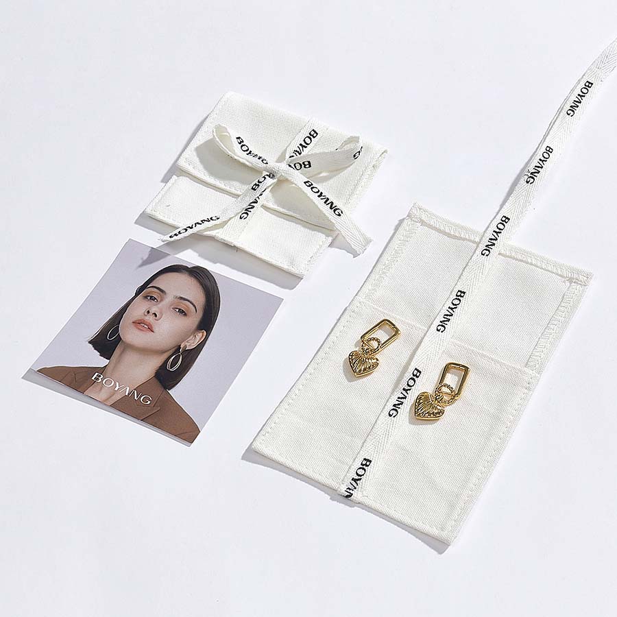 New design wholesale custom LOGO earrings ring necklace jewelry bag
