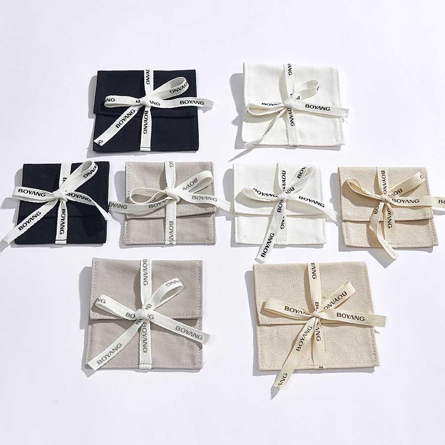 New design wholesale custom LOGO earrings ring necklace jewelry bag