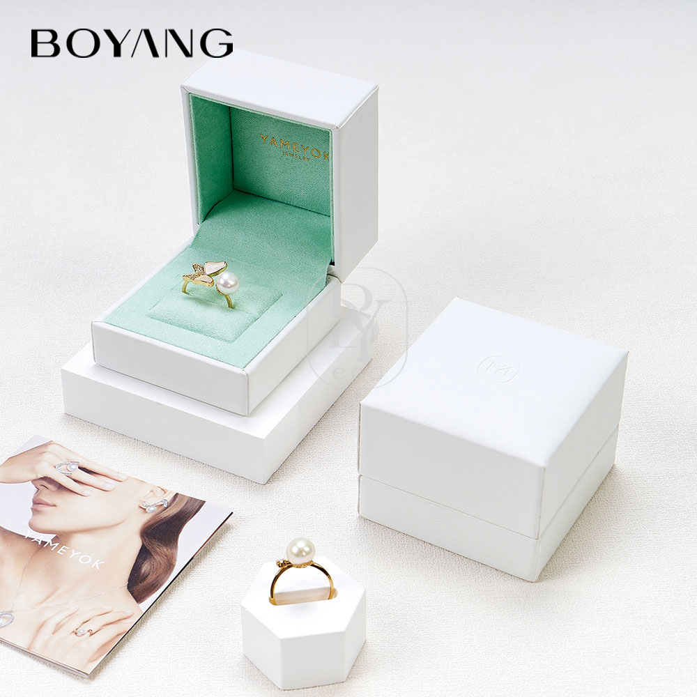 Boyang Custom PU Leather Luxury Jewelry Packaging Necklace Gift Box
