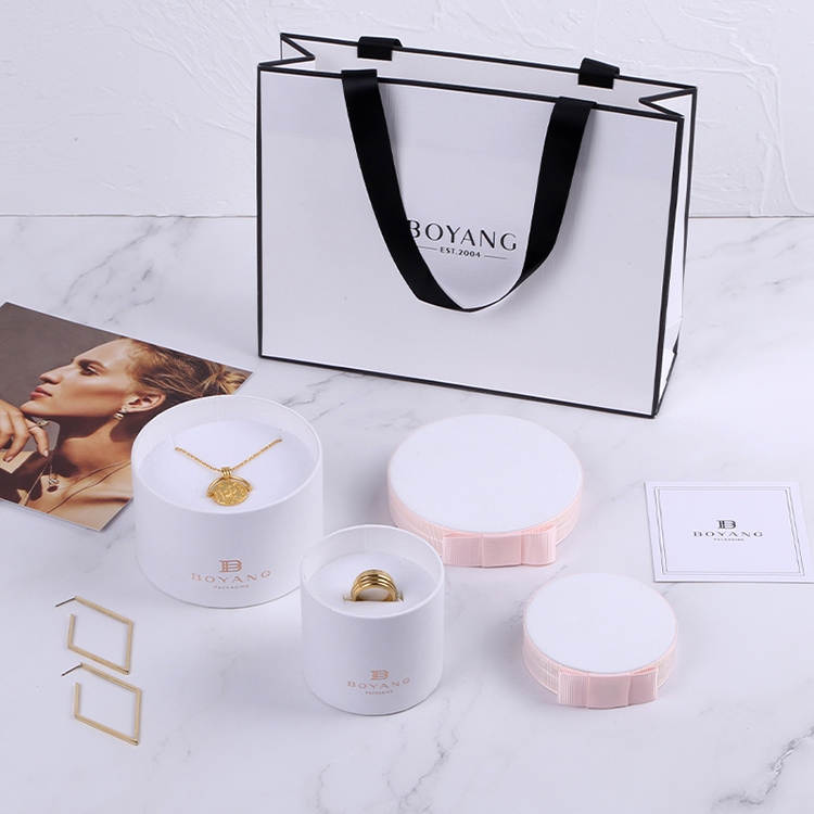 Jewelry packaging wholesale, jewellery boxes and pouches factory